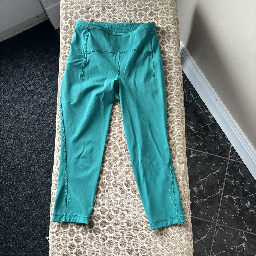 Lululemon Swift Speed High-Rise 21", Size 6